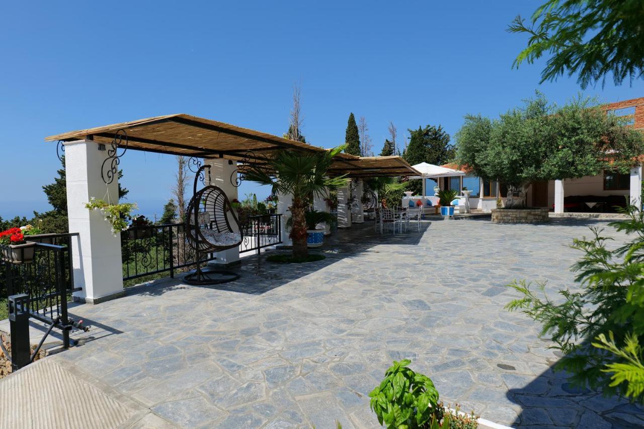 Hotel Panorama Piqeras Luaran gambar